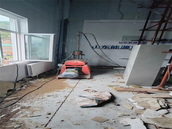 察雅地基基础下沉墙体裂缝加固注浆顶升施工